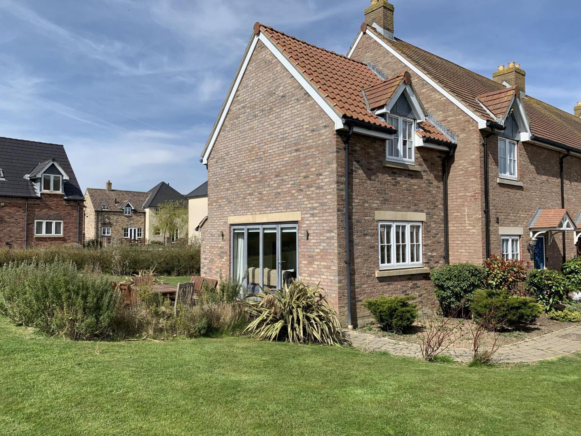 Caramel Cottage At The Bay Filey, Sleeps 6, 2 Dogs Welcome For Free Too Exterior foto